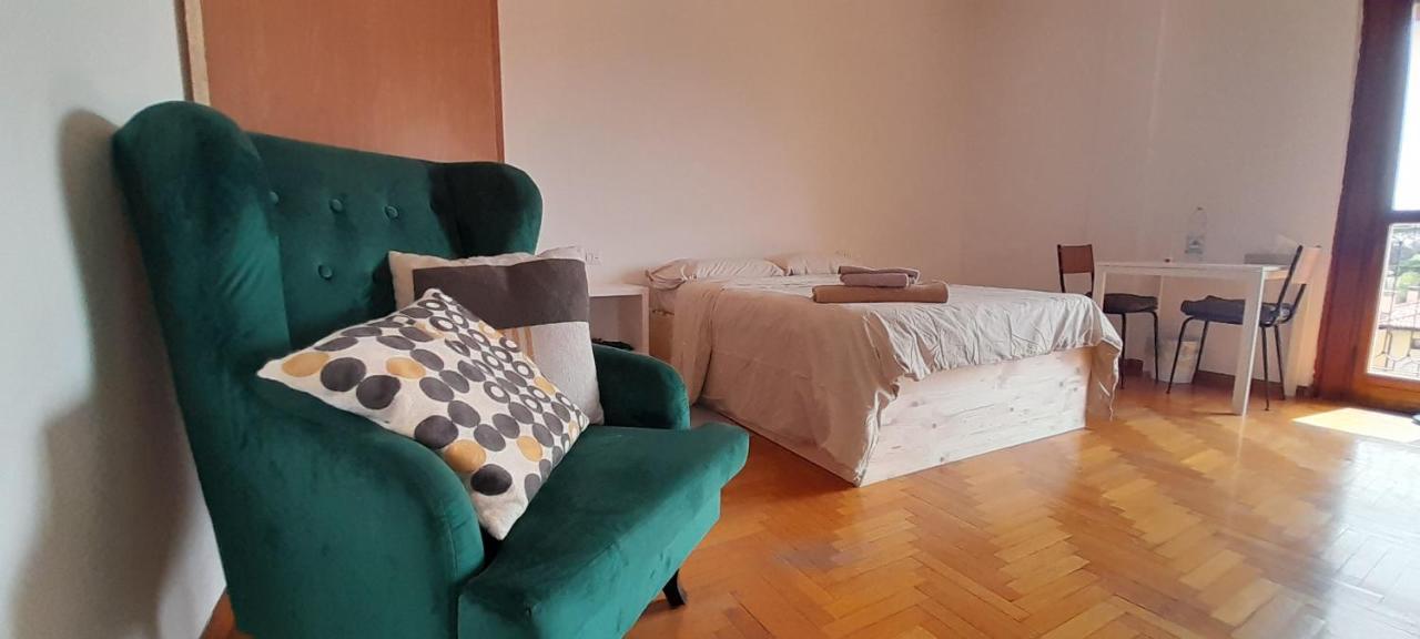 I Feel Orange Hotel Legnano Ngoại thất bức ảnh