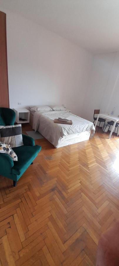 I Feel Orange Hotel Legnano Ngoại thất bức ảnh