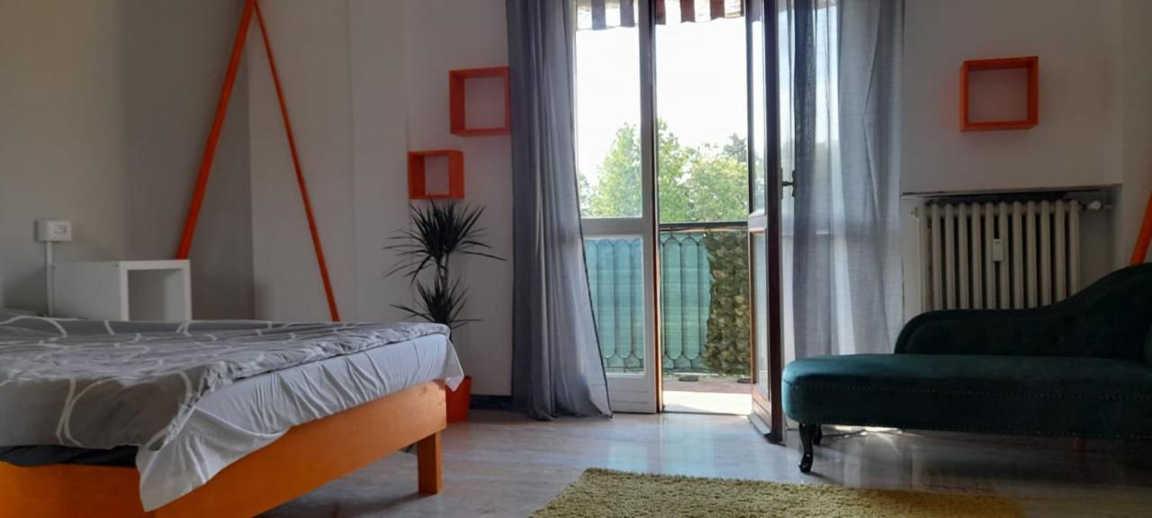 I Feel Orange Hotel Legnano Ngoại thất bức ảnh